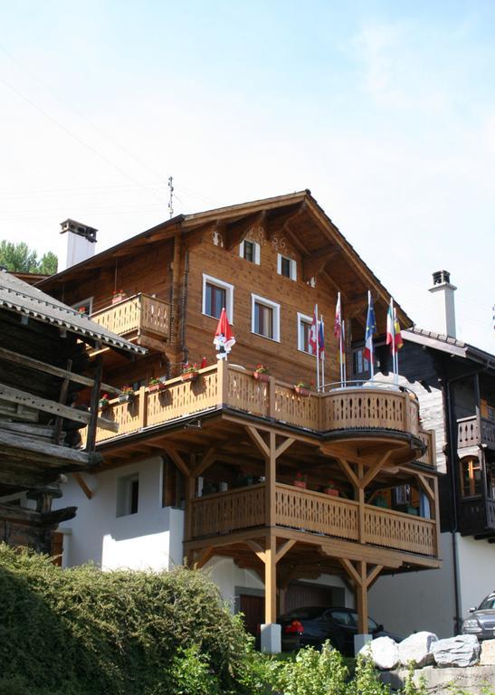 B&B Cafe De La Poste Agettes Zewnętrze zdjęcie
