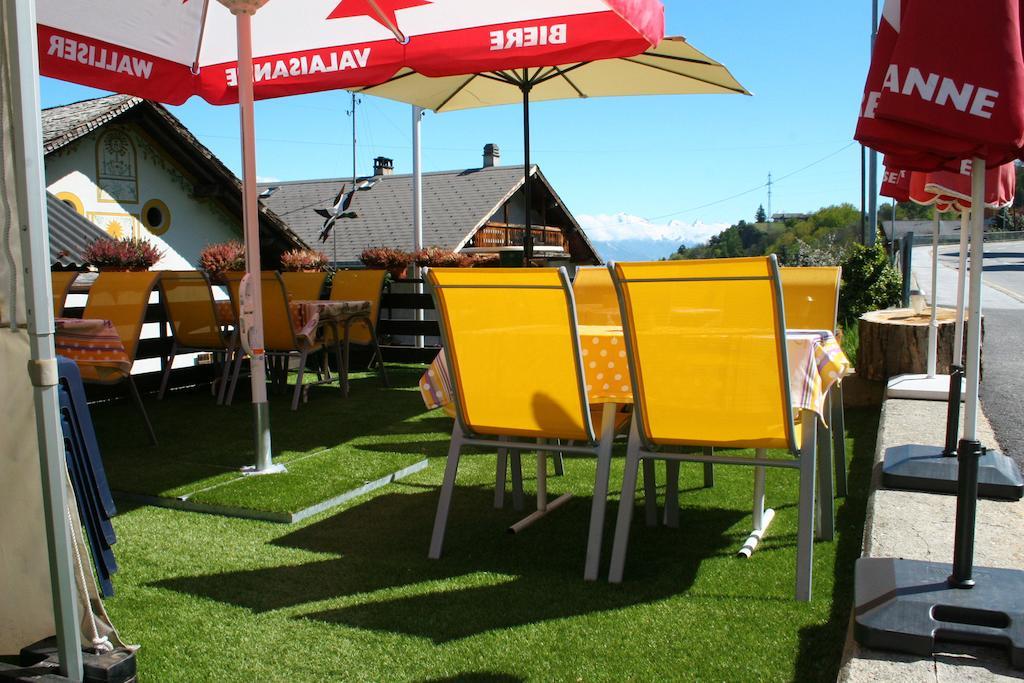 B&B Cafe De La Poste Agettes Zewnętrze zdjęcie
